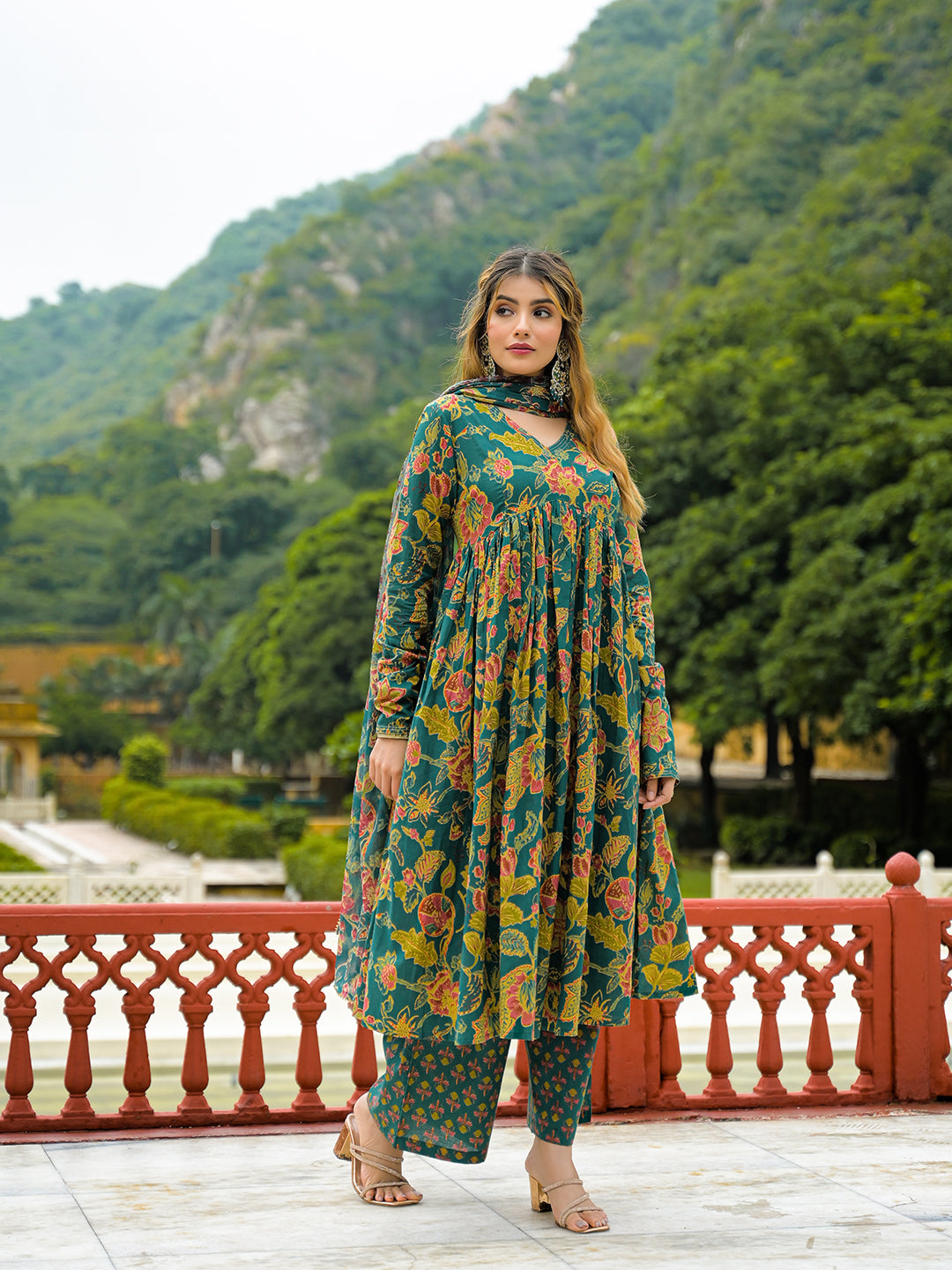 Dark-Cotton-Green-Straight-3-Piece-Kurta-Set