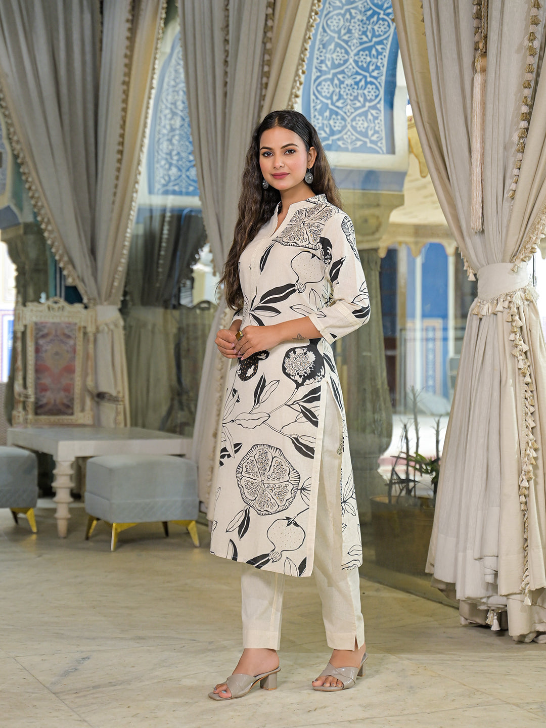 Off-White-Cotton-Floral-Print-Straight-2-Piece-Kurta-Set