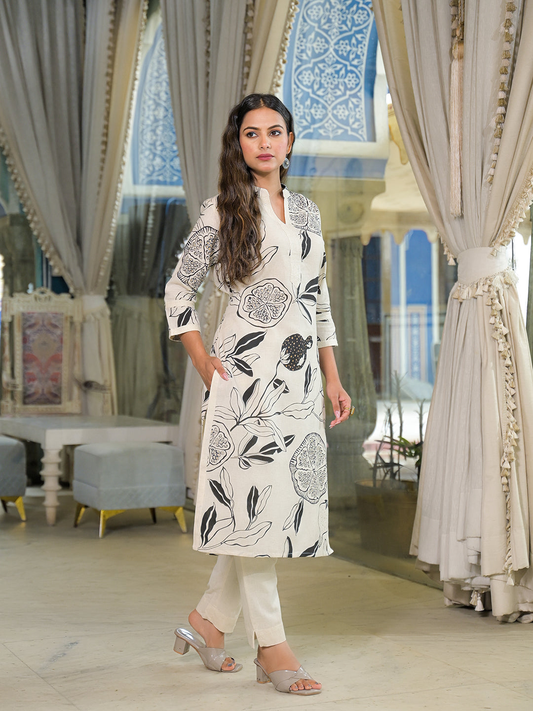 Off-White-Cotton-Floral-Print-Straight-2-Piece-Kurta-Set
