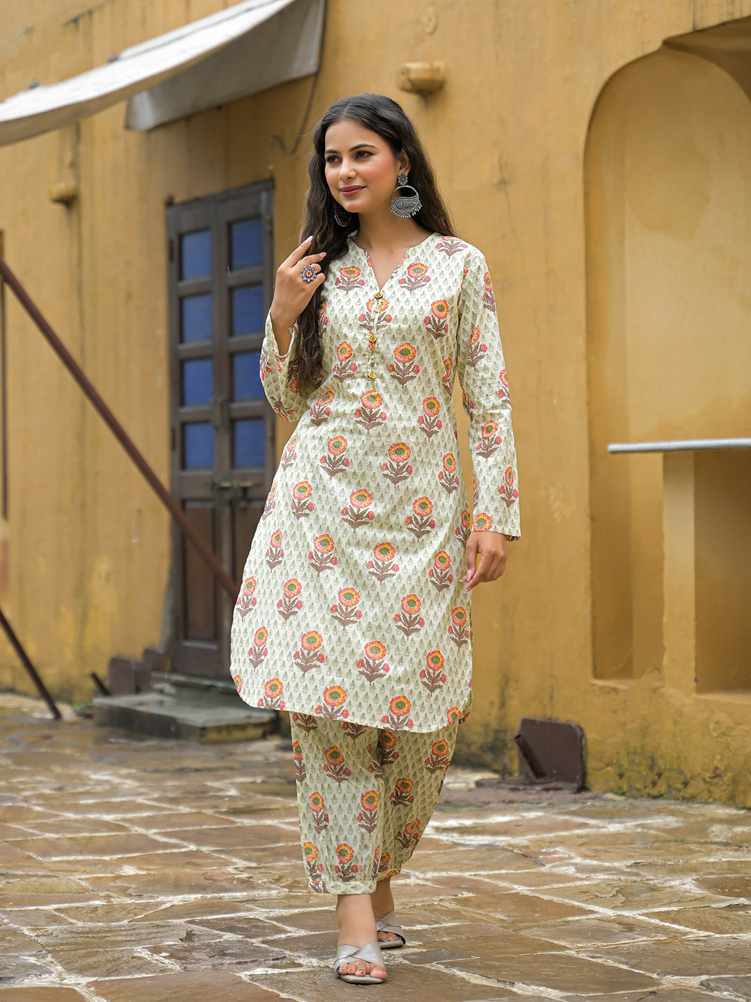 Cream-Cotton-Floral-Print-Co-Ords-Sets