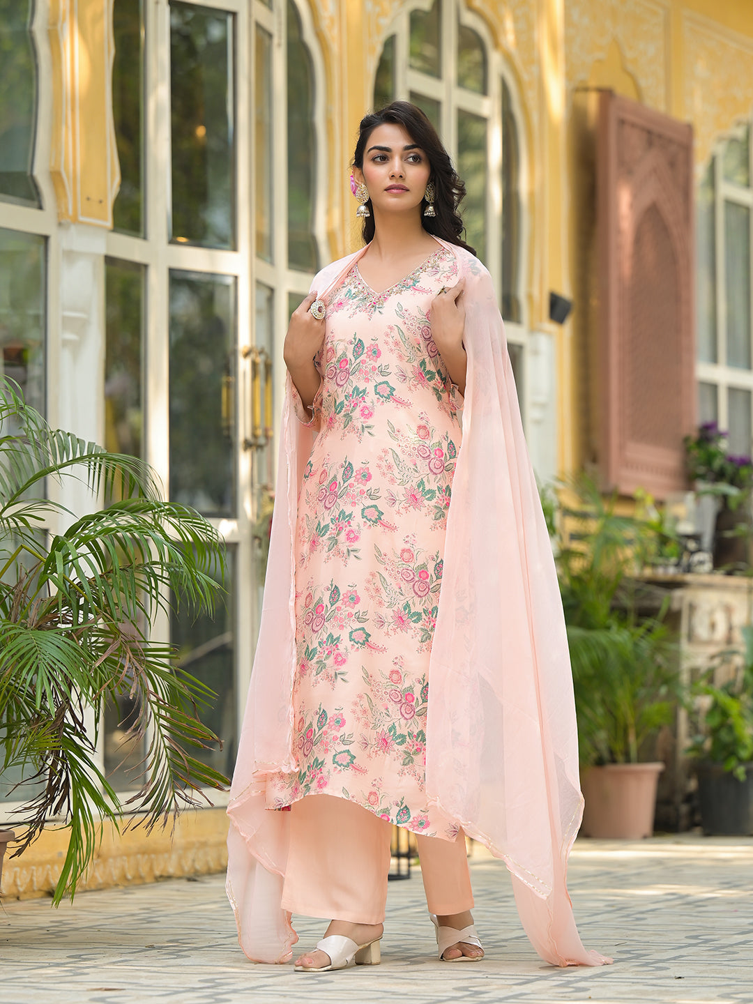 Peach-Muslin-Floral-Print-Straight-3-Piece-Kurta-Set