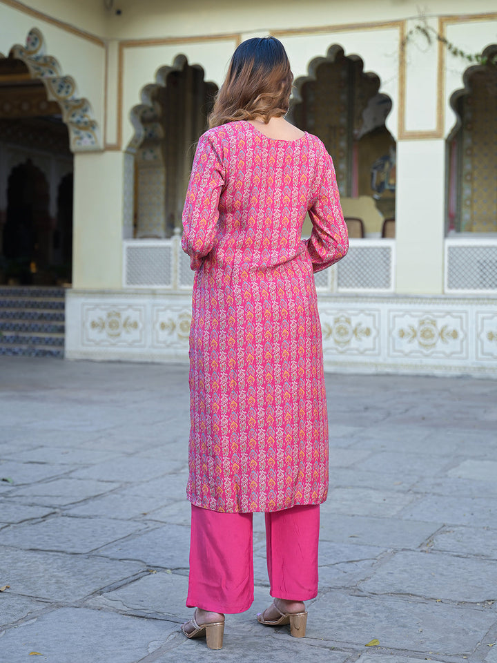 Pink-Floral-Printed-Muslin-Straight-3-Piece-Kurta-Set