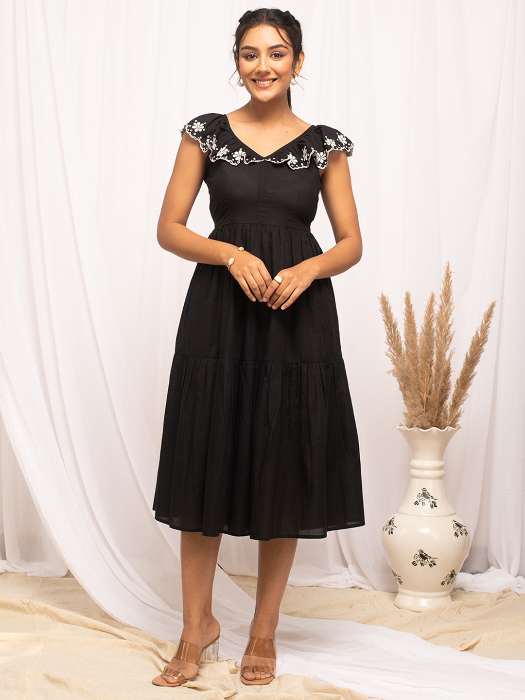 Balck-Cotton-Solid-Skater-Midi-Dress