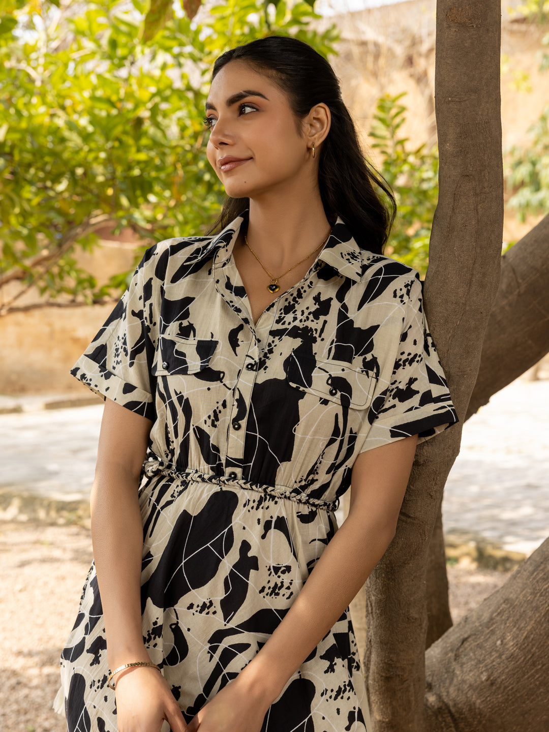 Black-Cotton-Abstract-Print-Midi-Dress