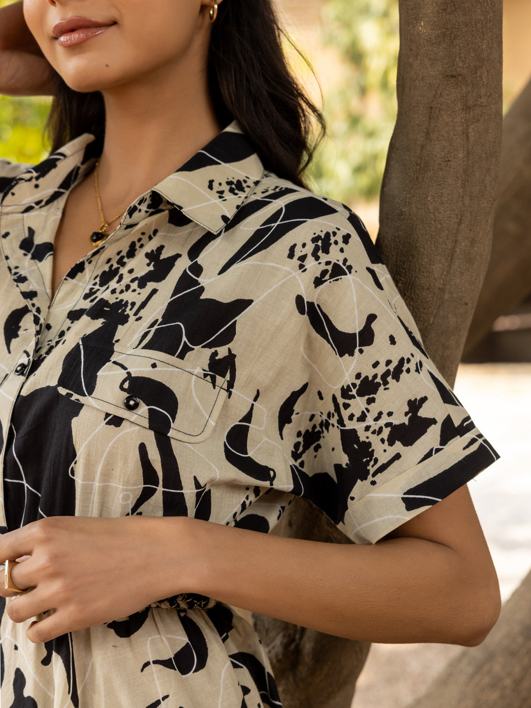 Black-Cotton-Abstract-Print-Midi-Dress