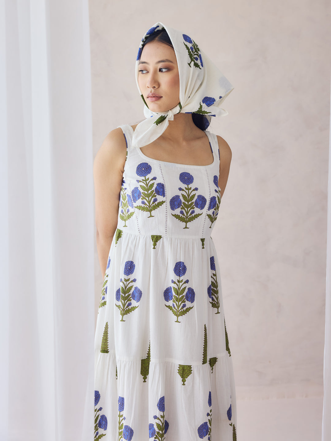 Off-White-Cotton-Floral-Printed-Maxi-Dress