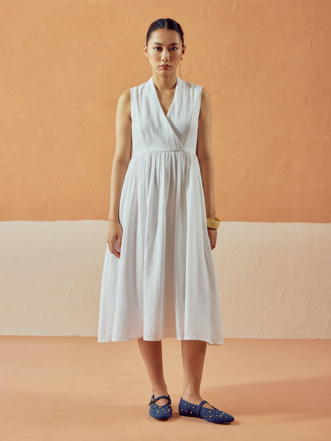 White Solid Linen Maxi Dress