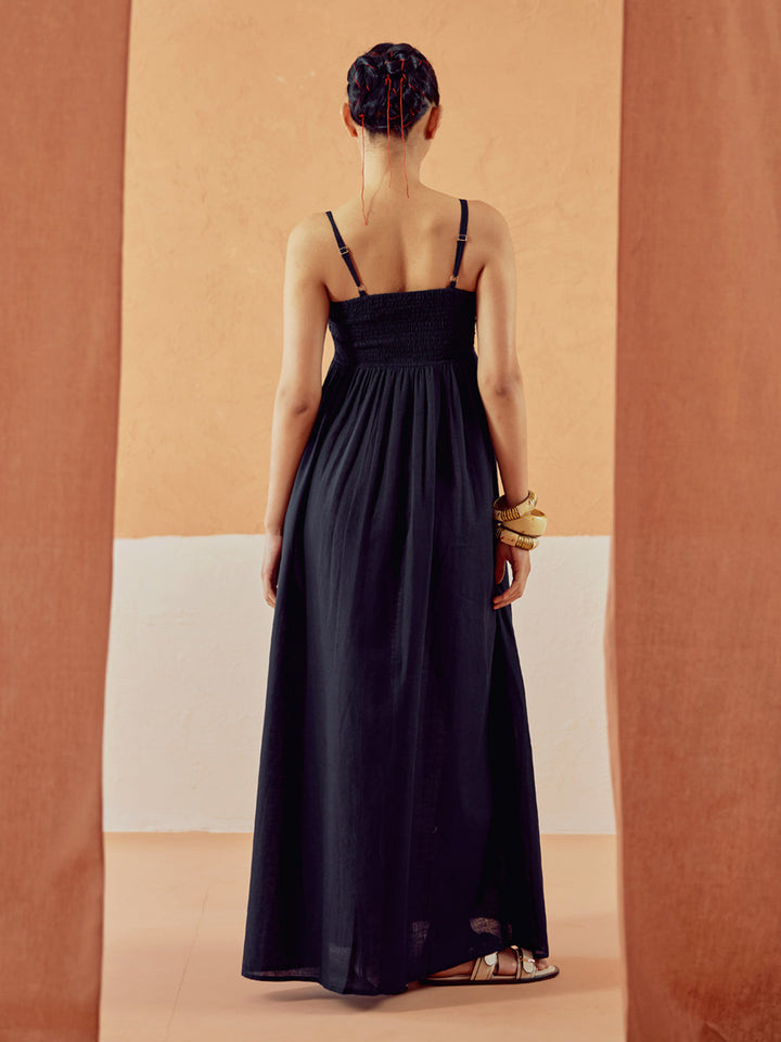 Black Solid Linen Maxi Dress