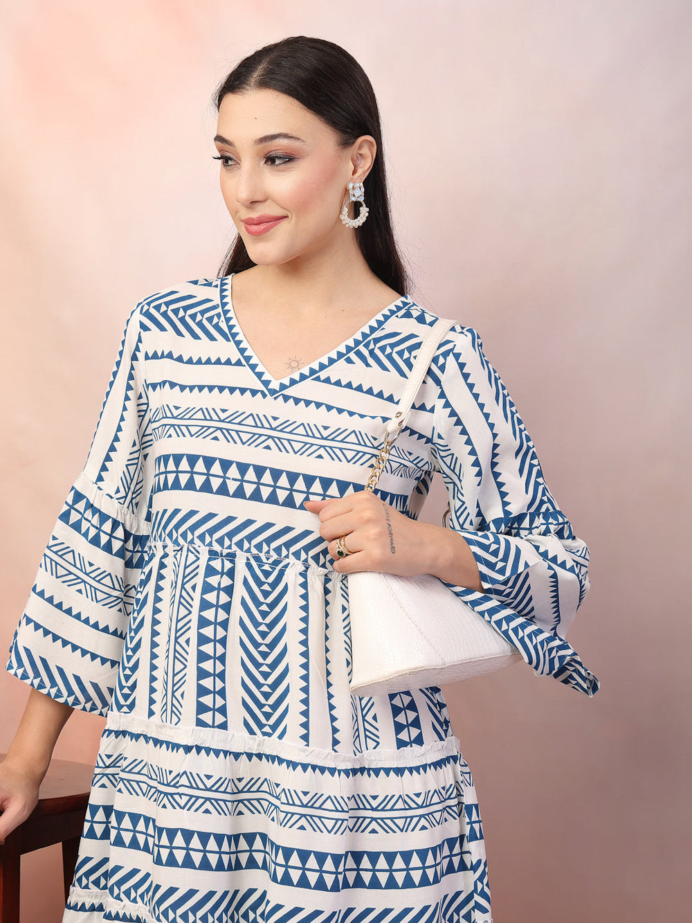 Blue-Rayon--Geometri-Printed-Tiered-Midi-dress