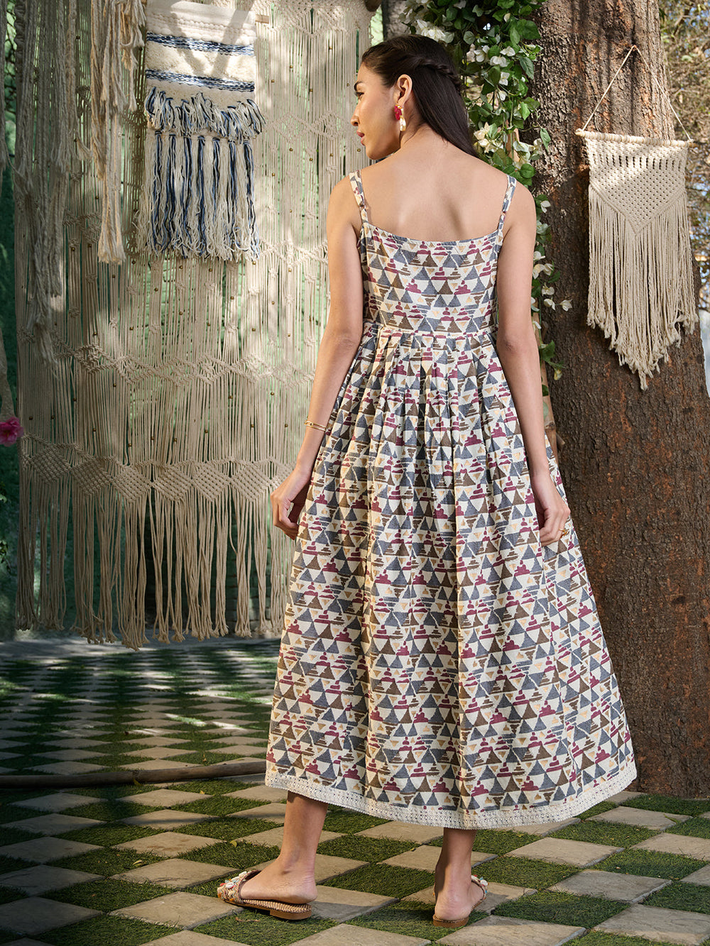 Brown-Cotton-Printed-Floral-Pleated-Midi-Dress