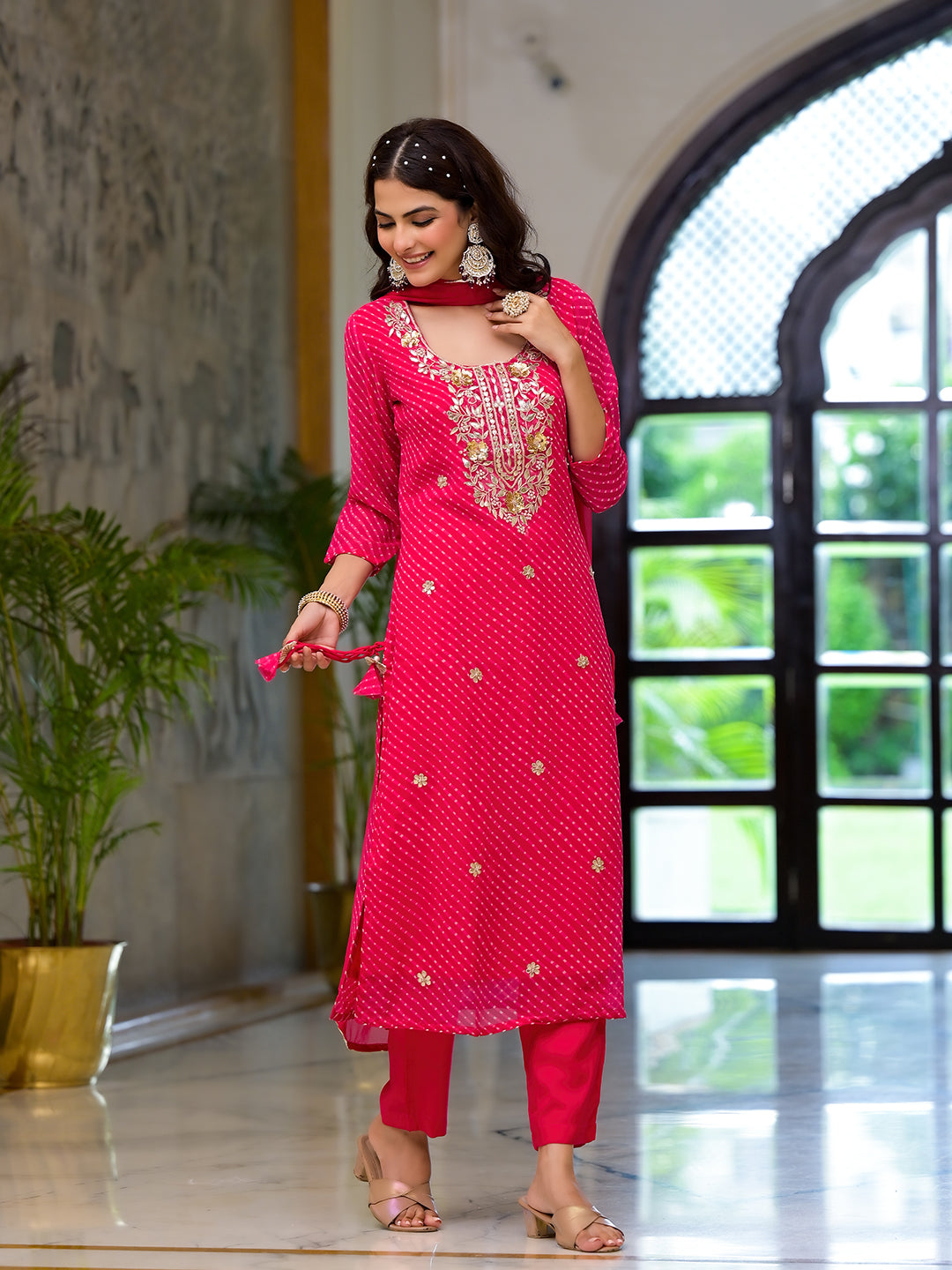 Rani-Pink-Georgette-Leheriya-Print-Straight-3-Piece-Kurta-Set