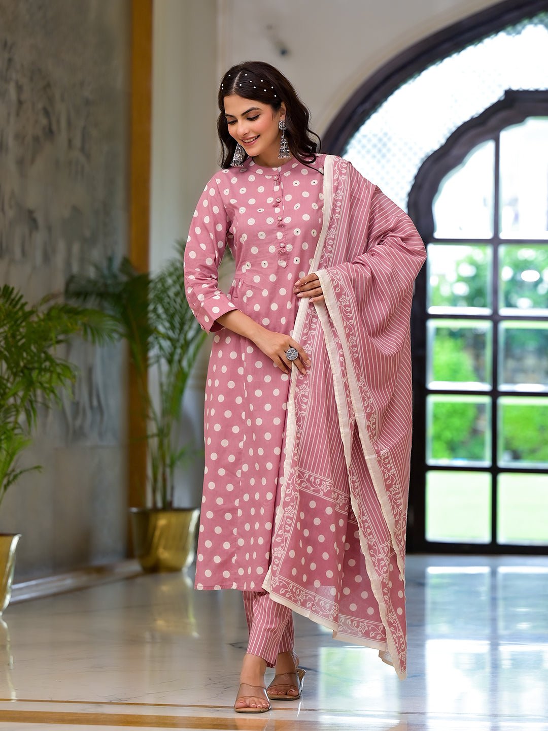 Light-Pink-Cotton-Straight-3-Piece-Kurta-Set