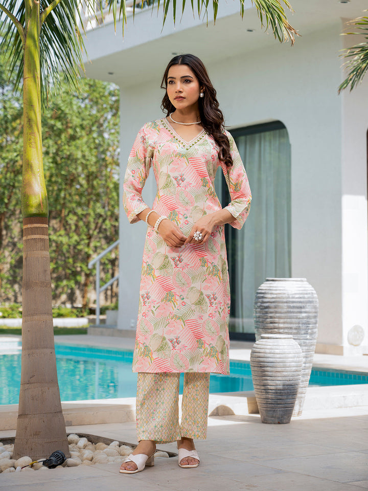 Cream-Muslin-Embroidered-&-Floral-Print-3-Piece-Kurta-Set