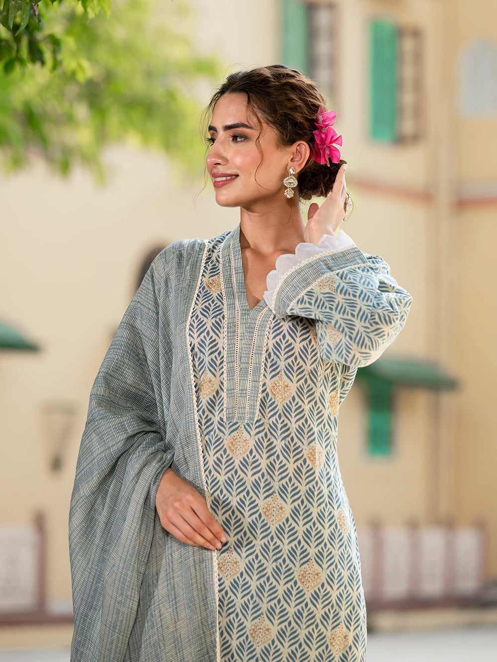 Grey-Cotton-Floral-Print-Pure-Straight-3-Piece-Kurta-Set