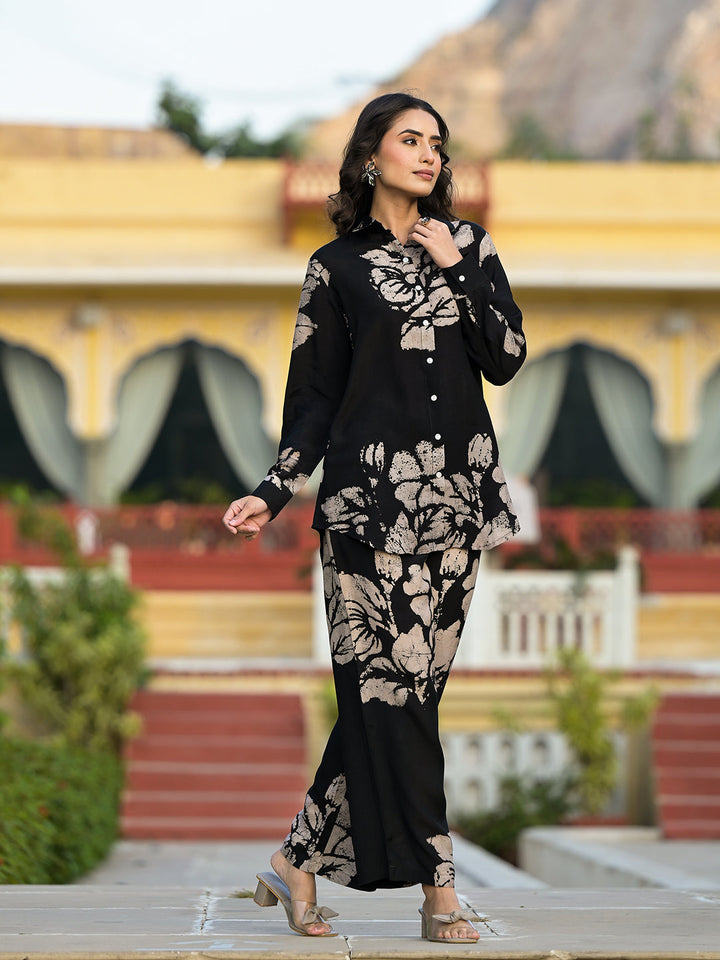 Black-Muslin-Hand-Painted-2-Piece-Kurta-Set