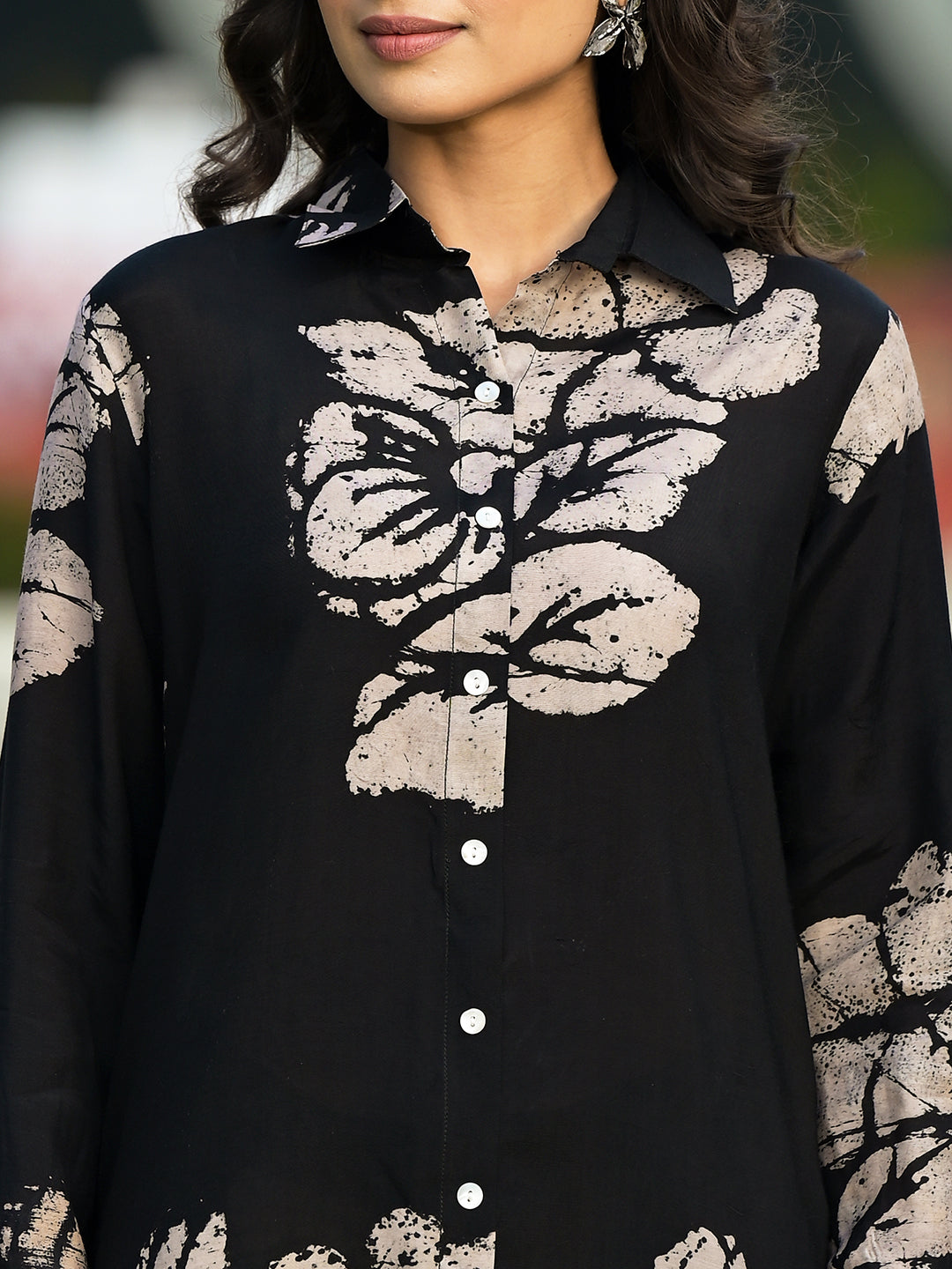 Black-Muslin-Hand-Painted-2-Piece-Kurta-Set