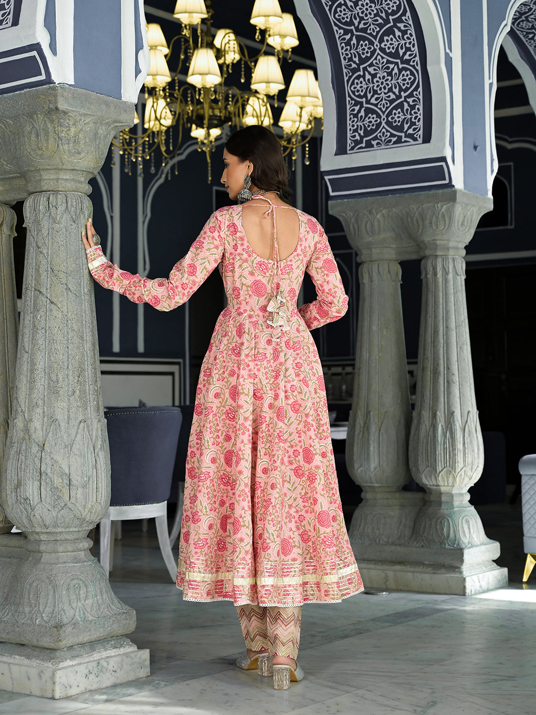 Pink-Cotton-Floral-Printed-3-Piece-Anarkali-Set