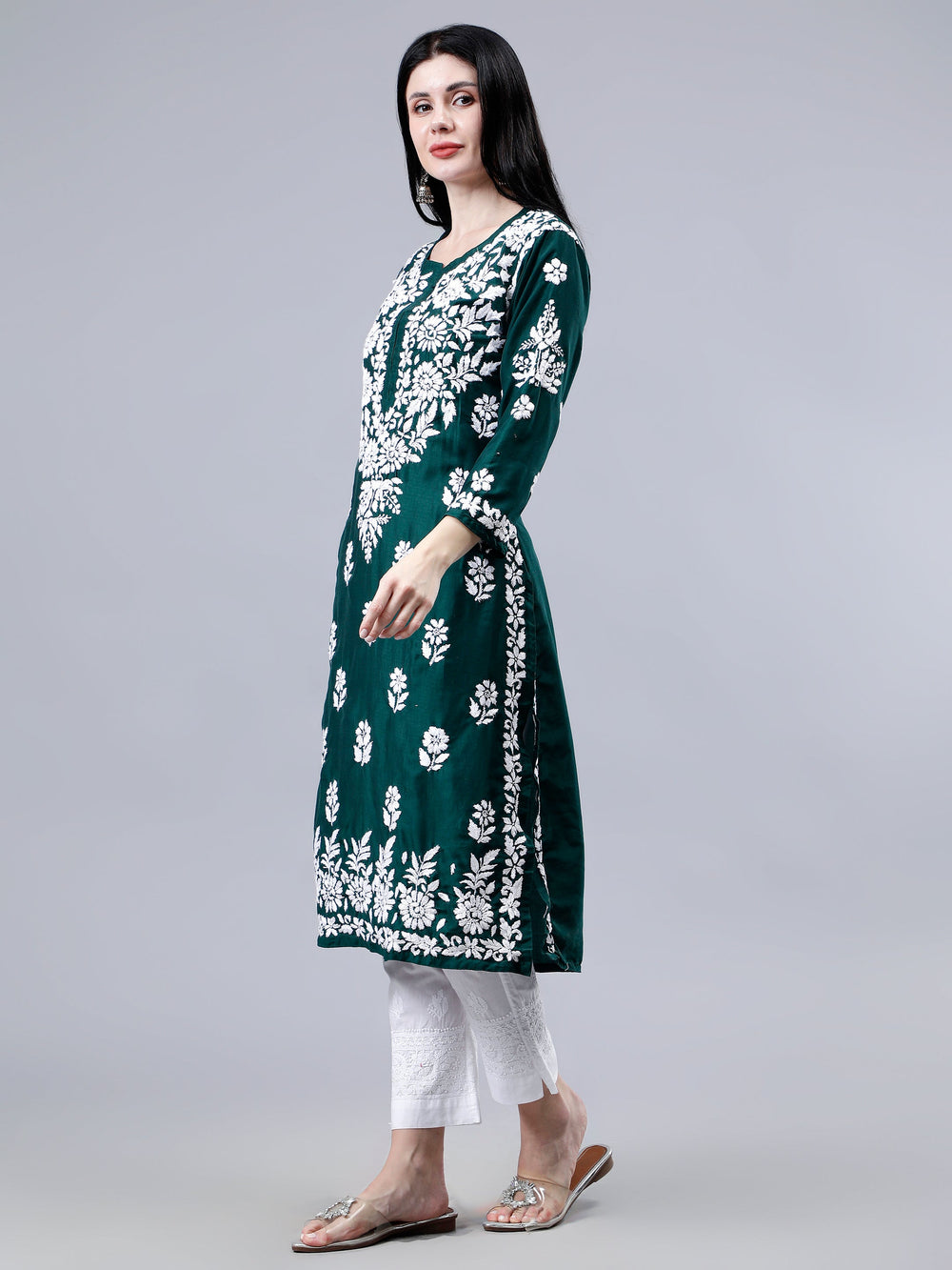 Dark-Green-Muslin-Embroidered-Chikankari-Kurti