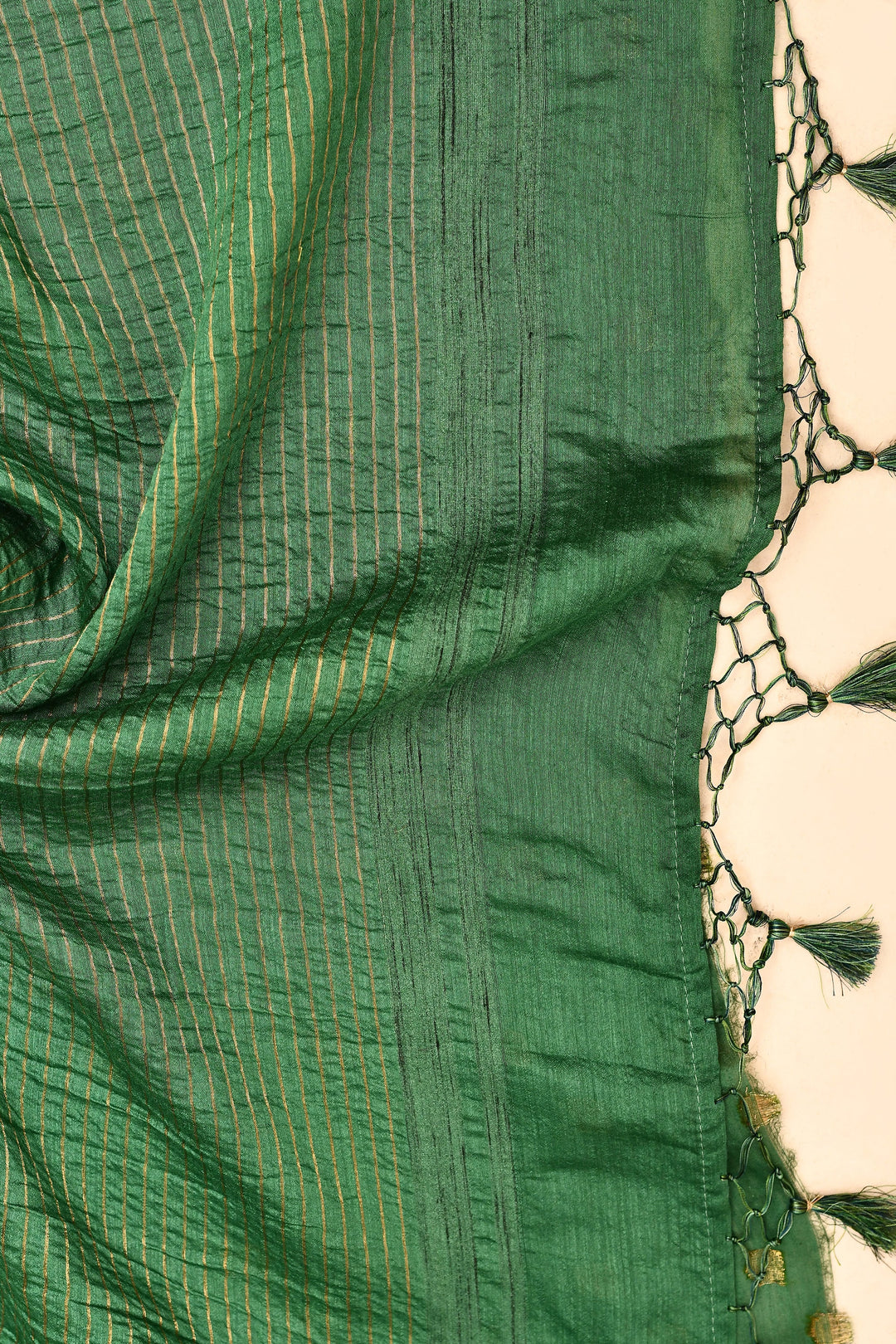 Dark-Green-Pure-Munga-Silk-Handloom-Saree-With-Printed-Blouse