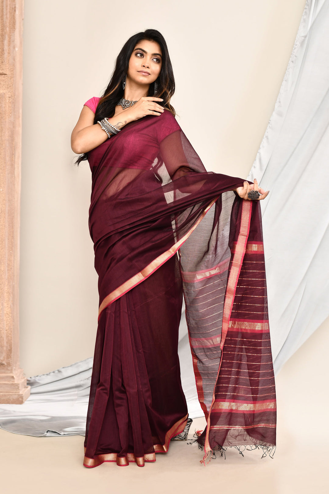 Dark-Maroon-Maheshwari-Golden-Border-Stripes-Saree