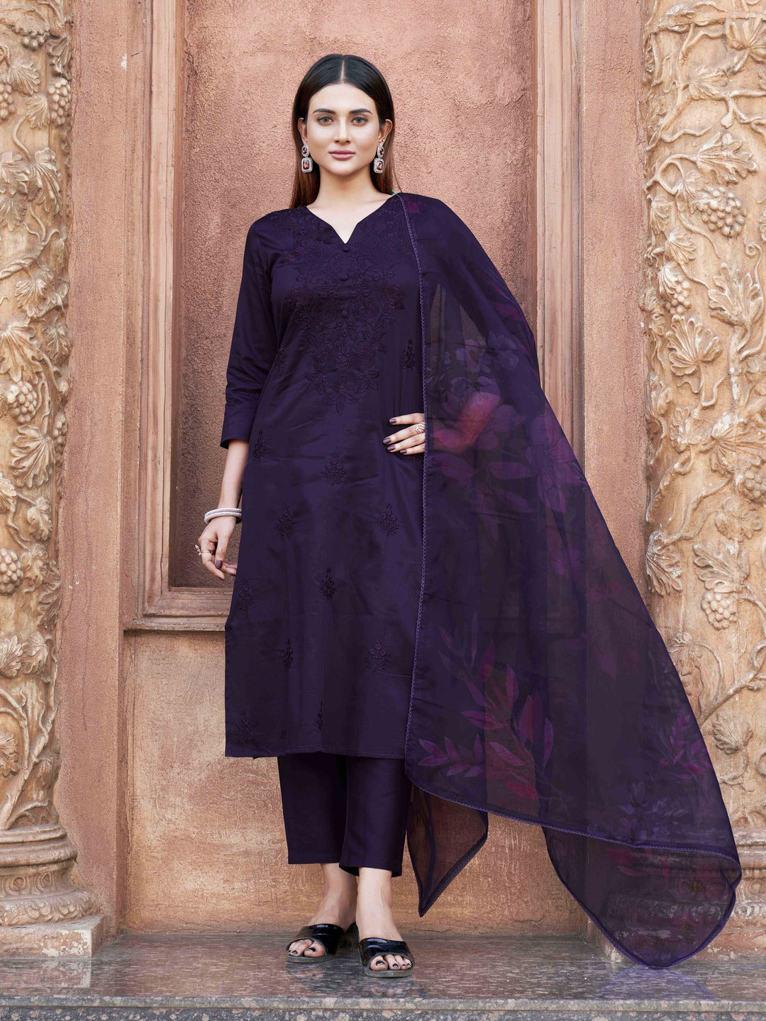 Dark-Purple-Cotton-Blend-Embroidered-3-Piece-Kurta-Set