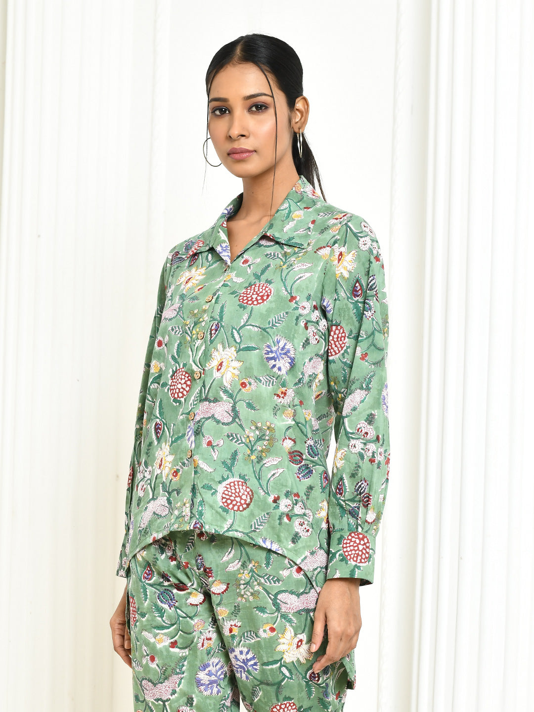 Dhanvi-Green-Cotton-Handprinted-Shirt