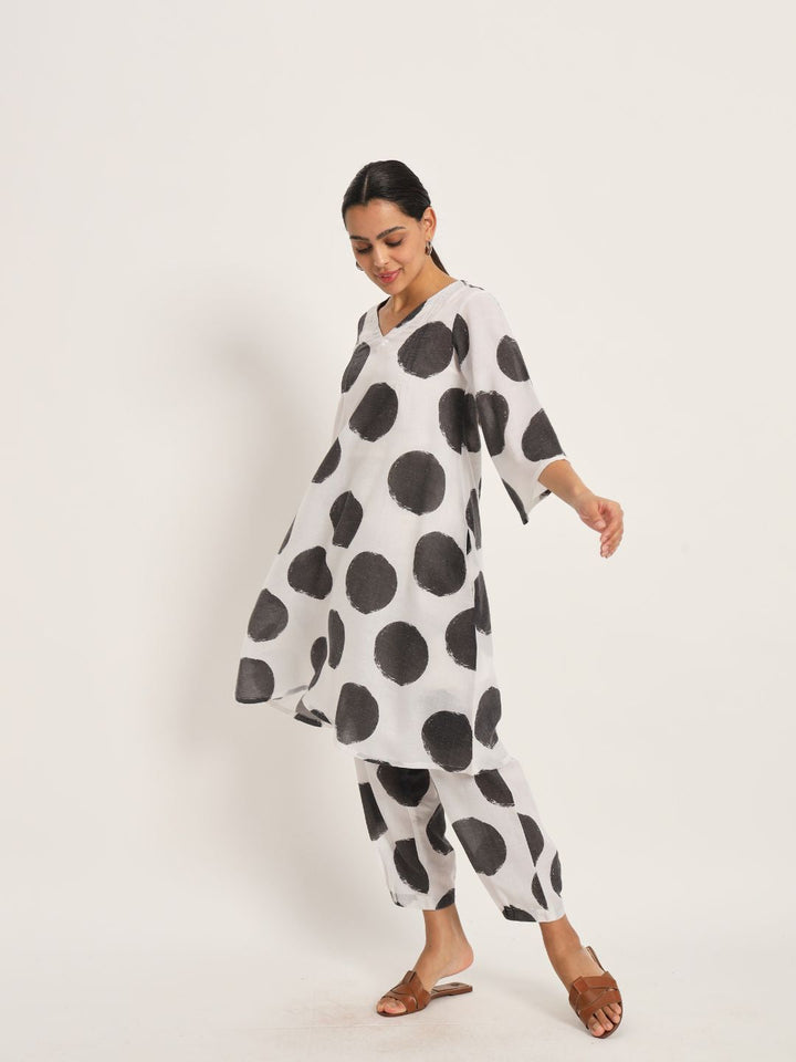 Dots-&-Dashes-Black-&-White-Cotton-Blend-A-Line-Co-Ord-Set