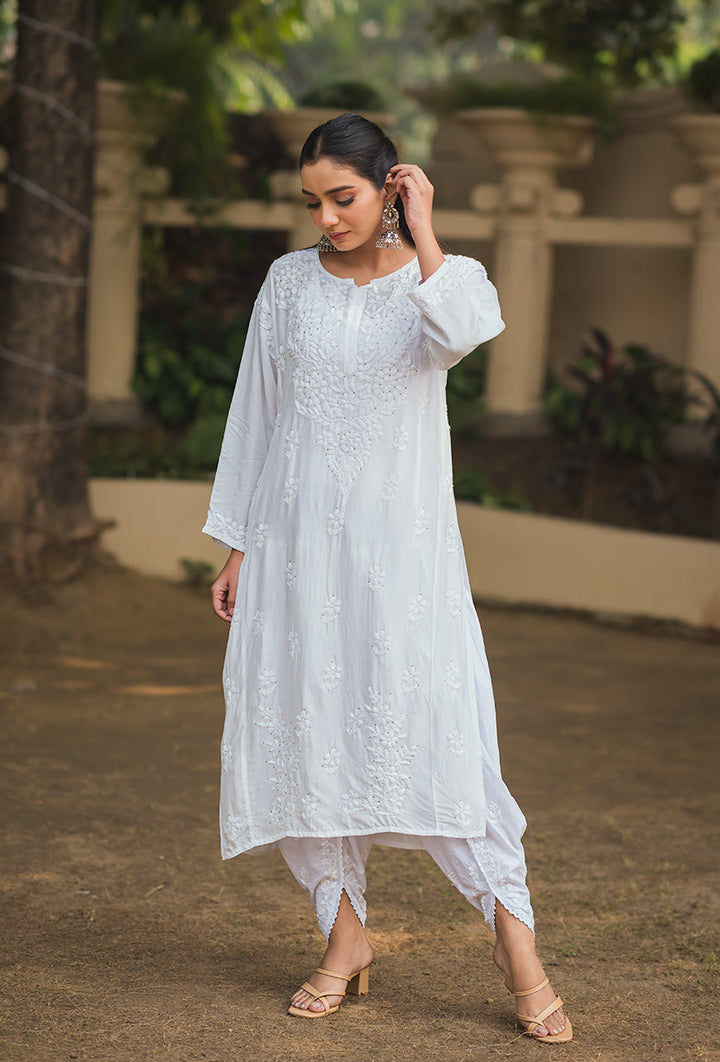 Rosy-White-Muslin-Chikankari-Mukaish-kurta