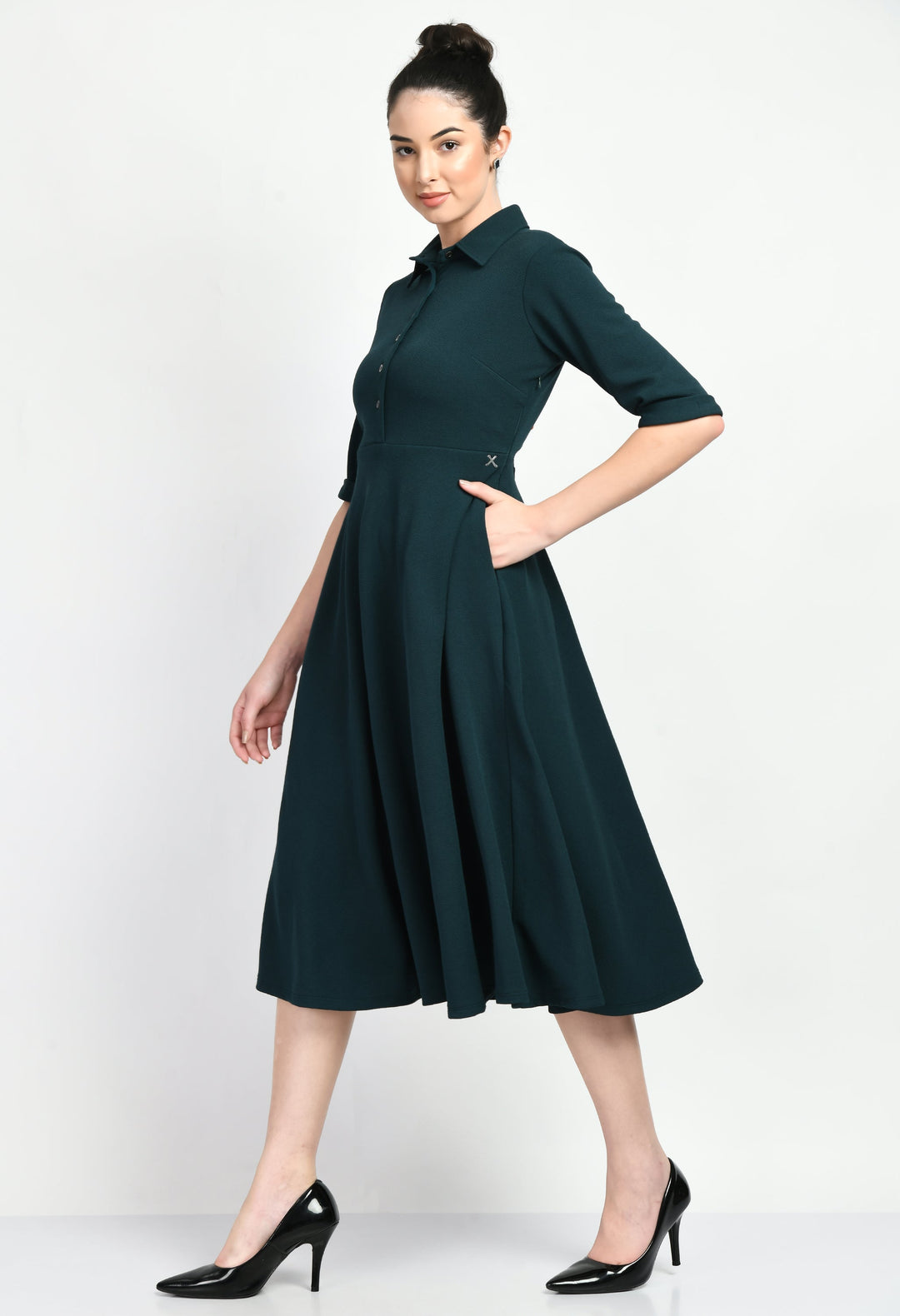 Emerald-Green-Cotton-Blend-Fit-&-Flared-Shirt-Midi-Dress