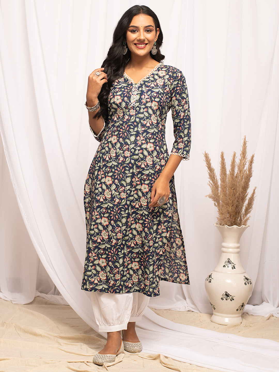 Blue-Cotton-Floral-Print-Straight-Kurta