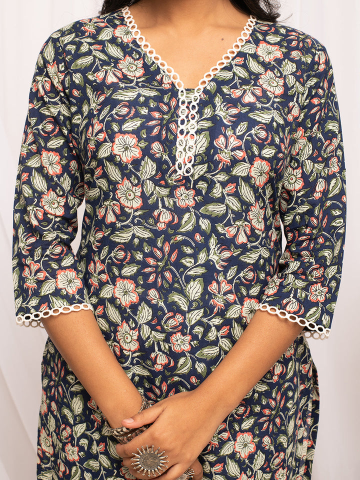 Blue-Cotton-Floral-Print-Straight-Kurta