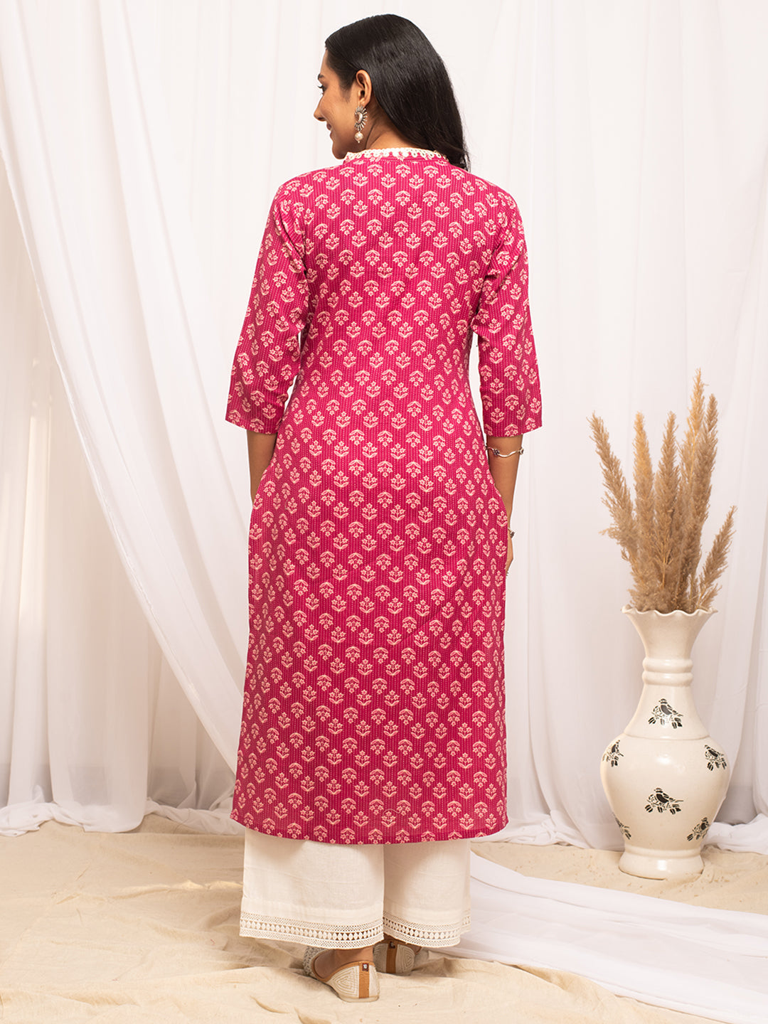 Pink-Cotton-Floral-Printed-Straight-Kurta