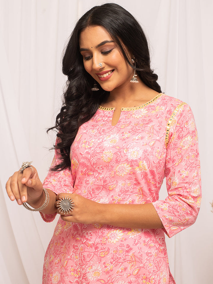 Peach-Cotton-Floral-Printed-Straight-Kurta