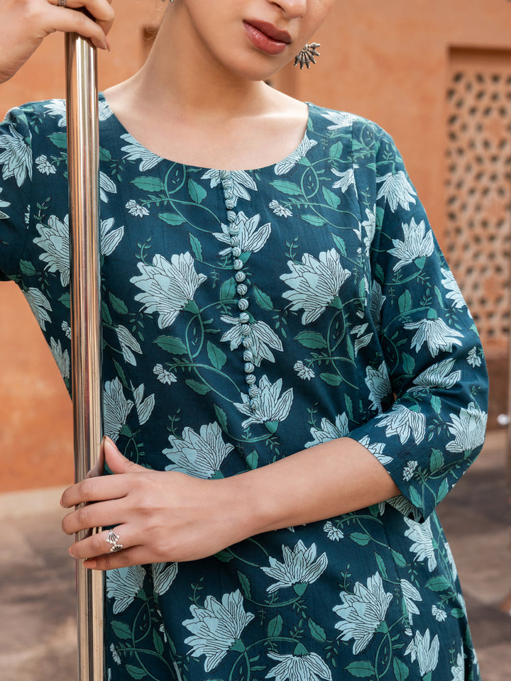 Teal-Cotton-Floral-Printed-Flared-Kurta