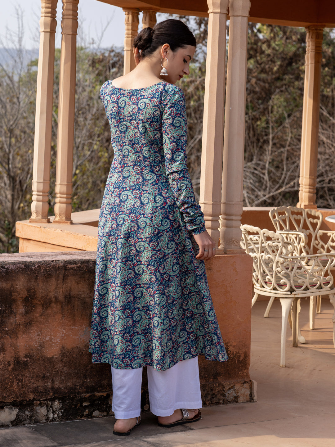 Blue-Cotton-Paisley-Printed-Anarkali-Kurta
