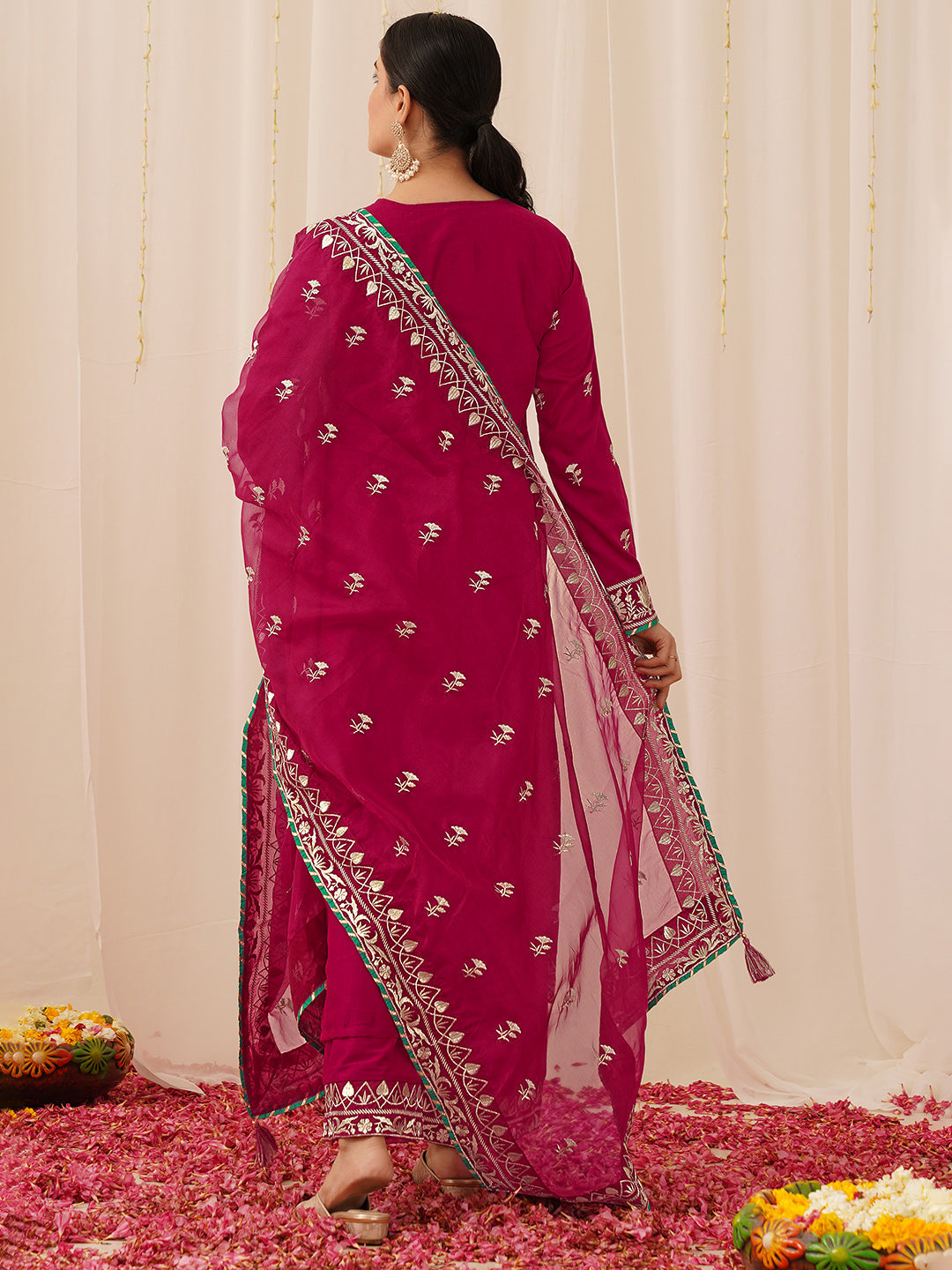 ZERESOUQ-Deep-Pink-Silk-Blend-Solid-Yoke-Design-3-Piece-Kurta-Set