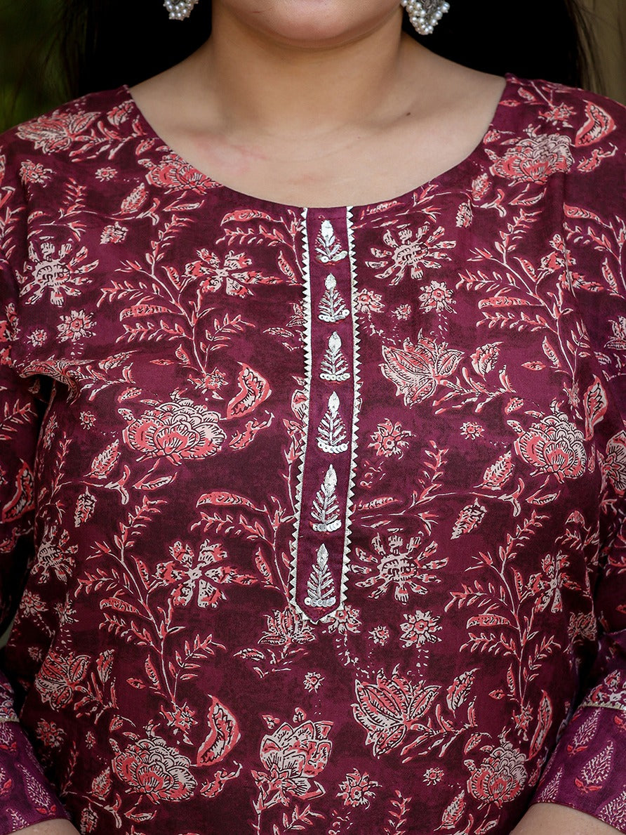 Maroon-Cotton-Plus-Size-Gotta-Patti-3-Piece-Kurta-Set