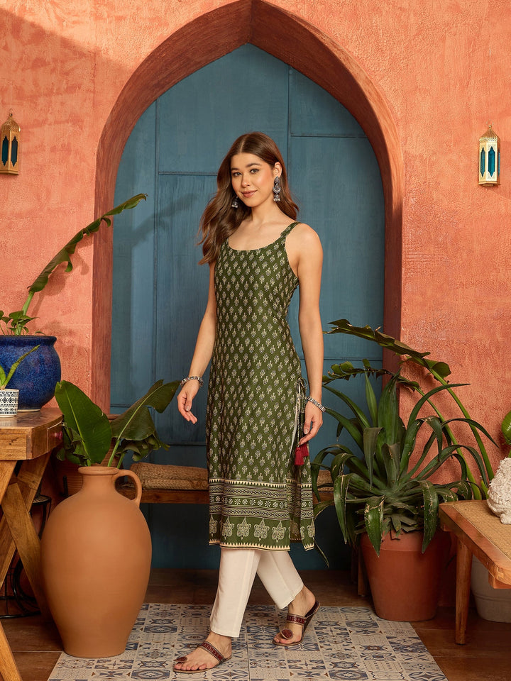 Green Ethnic Motif Printed Rayon Straight Kurta
