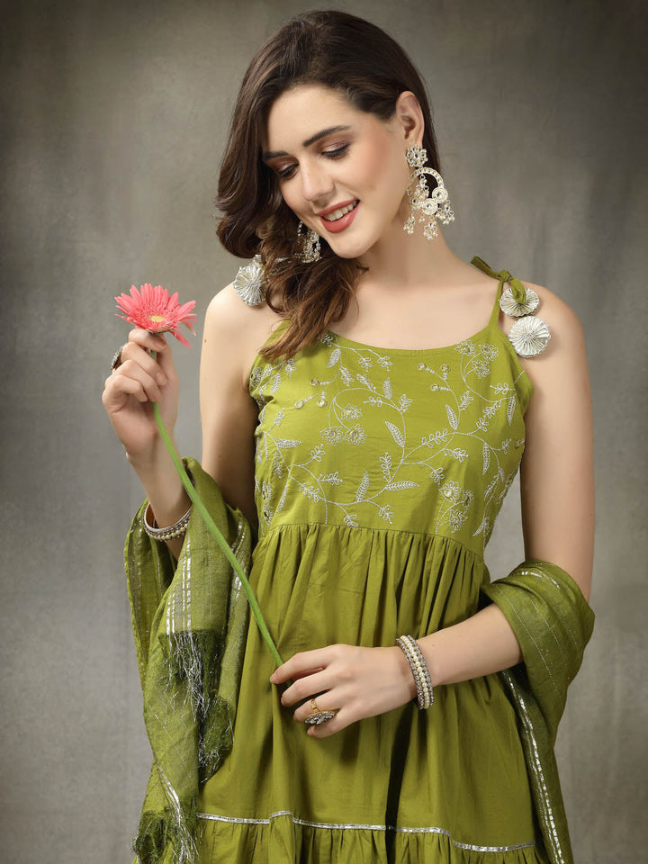 Green-Cotton-Embroidered-Tiered-2-Piece-Kurta-Set