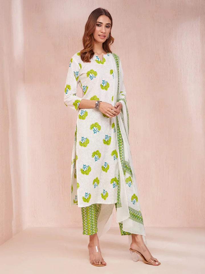 Green-&-White-Cotton-Round-Neck-3-Piece-Kurta-Set