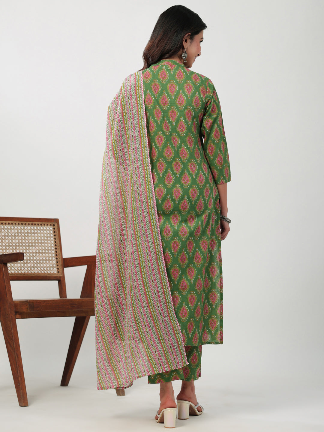 Green-Cambric-Straight-3-Piece-Kurta-Set