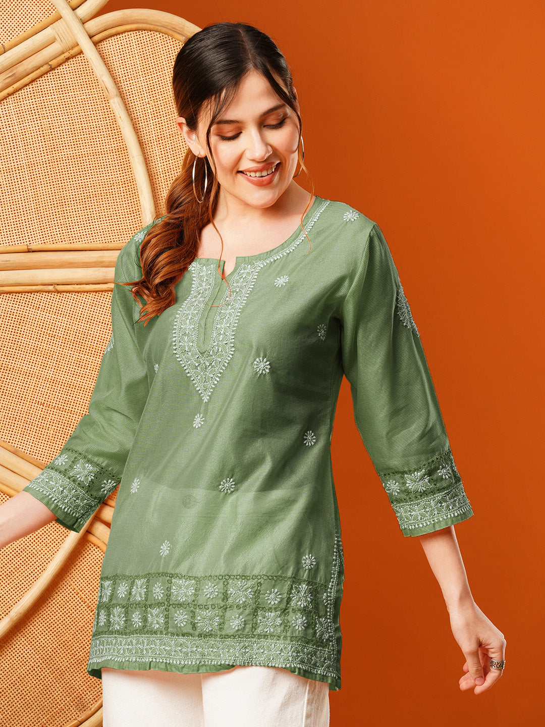 Green-Chanderi-Ethnic-Motifs-Embroidered-Tunic