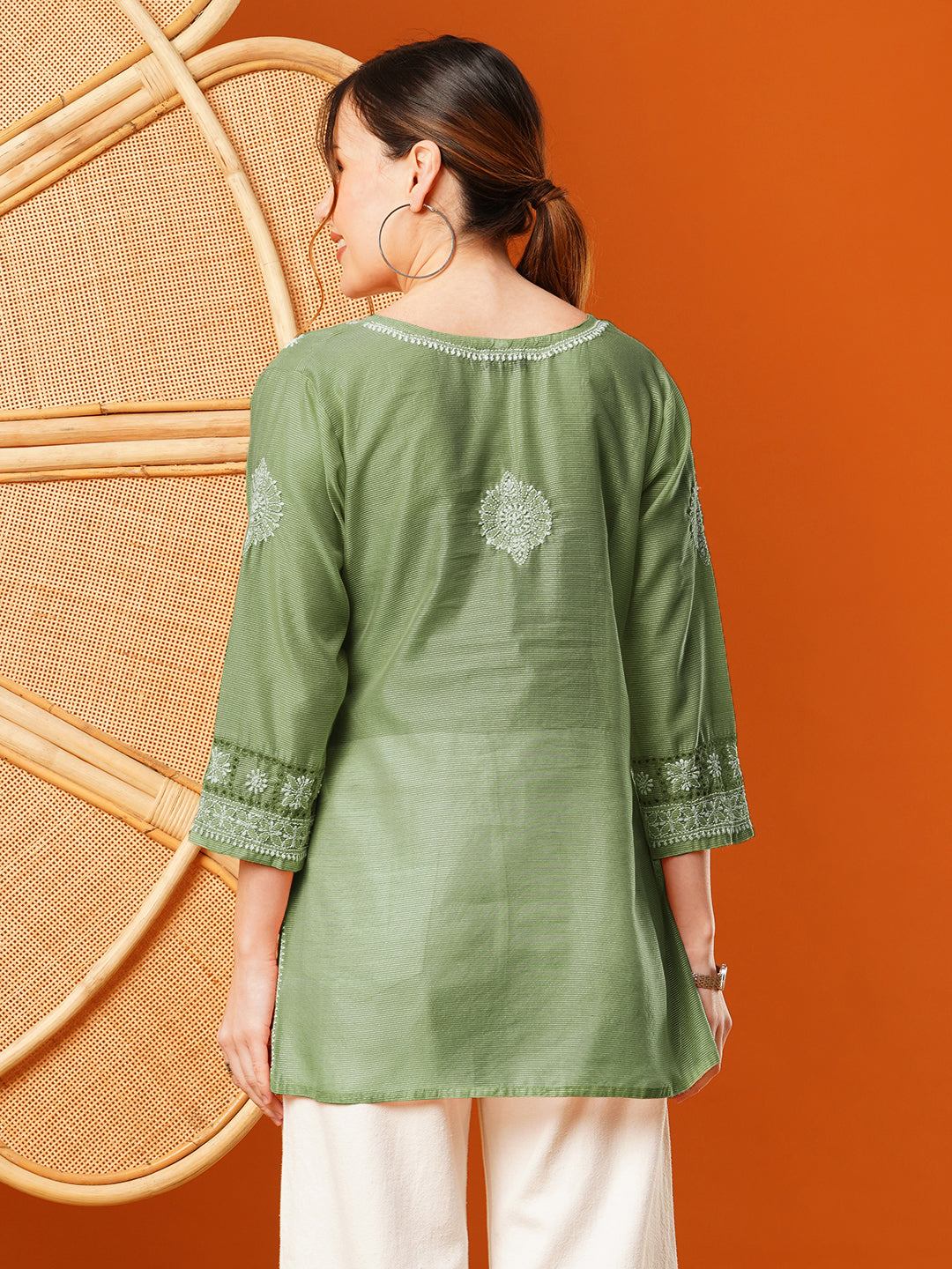 Green-Chanderi-Ethnic-Motifs-Embroidered-Tunic