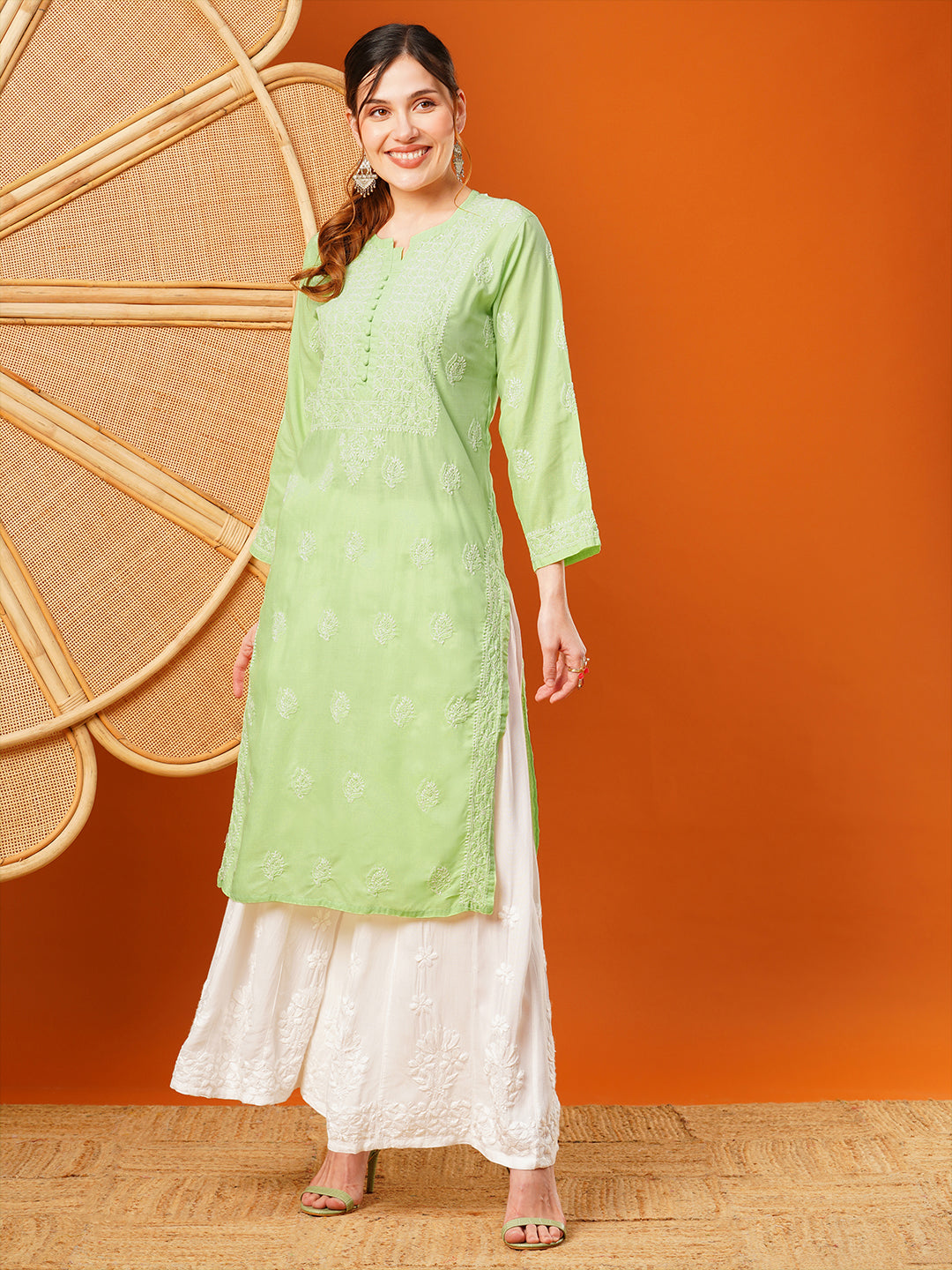 Green-Cotton-Embroidered-Chikankari-Kurta