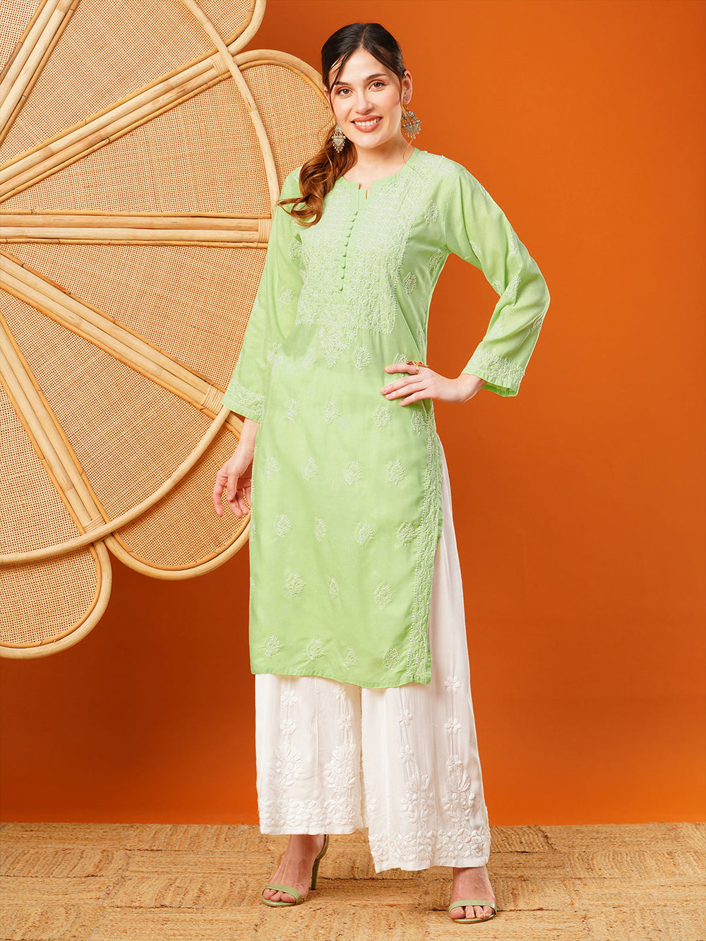 Green-Cotton-Embroidered-Chikankari-Kurta