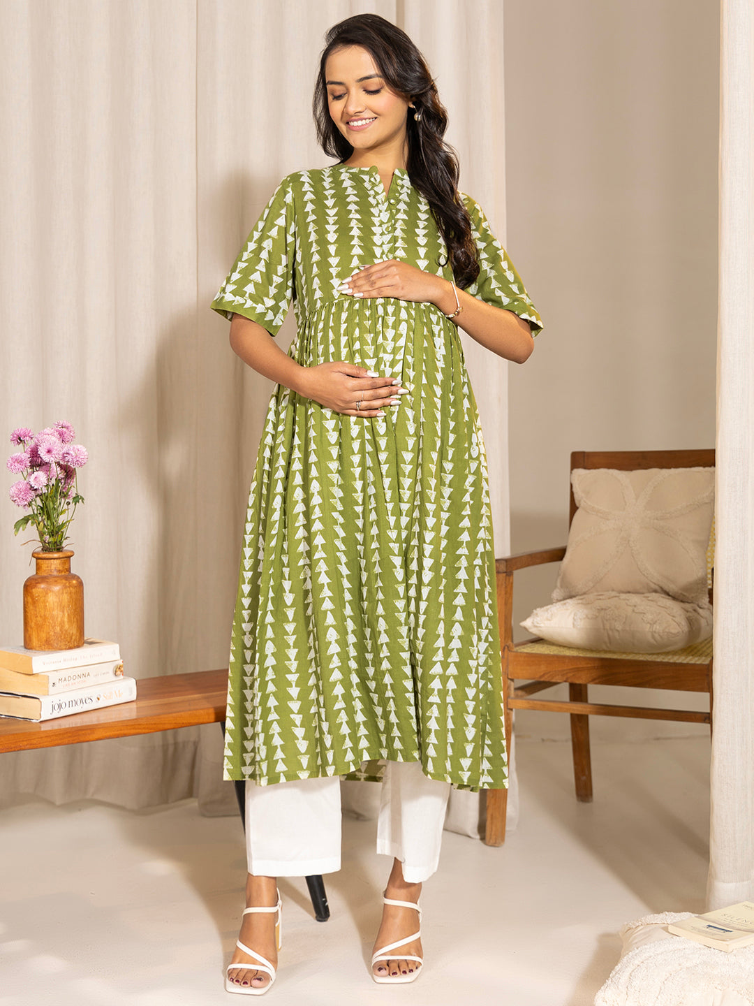 ZERESOUQ-Green-Cotton-Gathered-Maternity-Kurta