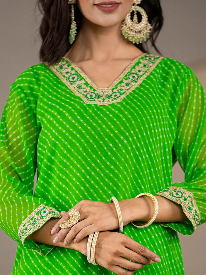 Green-Georgette-Lehriya-Straight-3-Piece-Kurta-Set