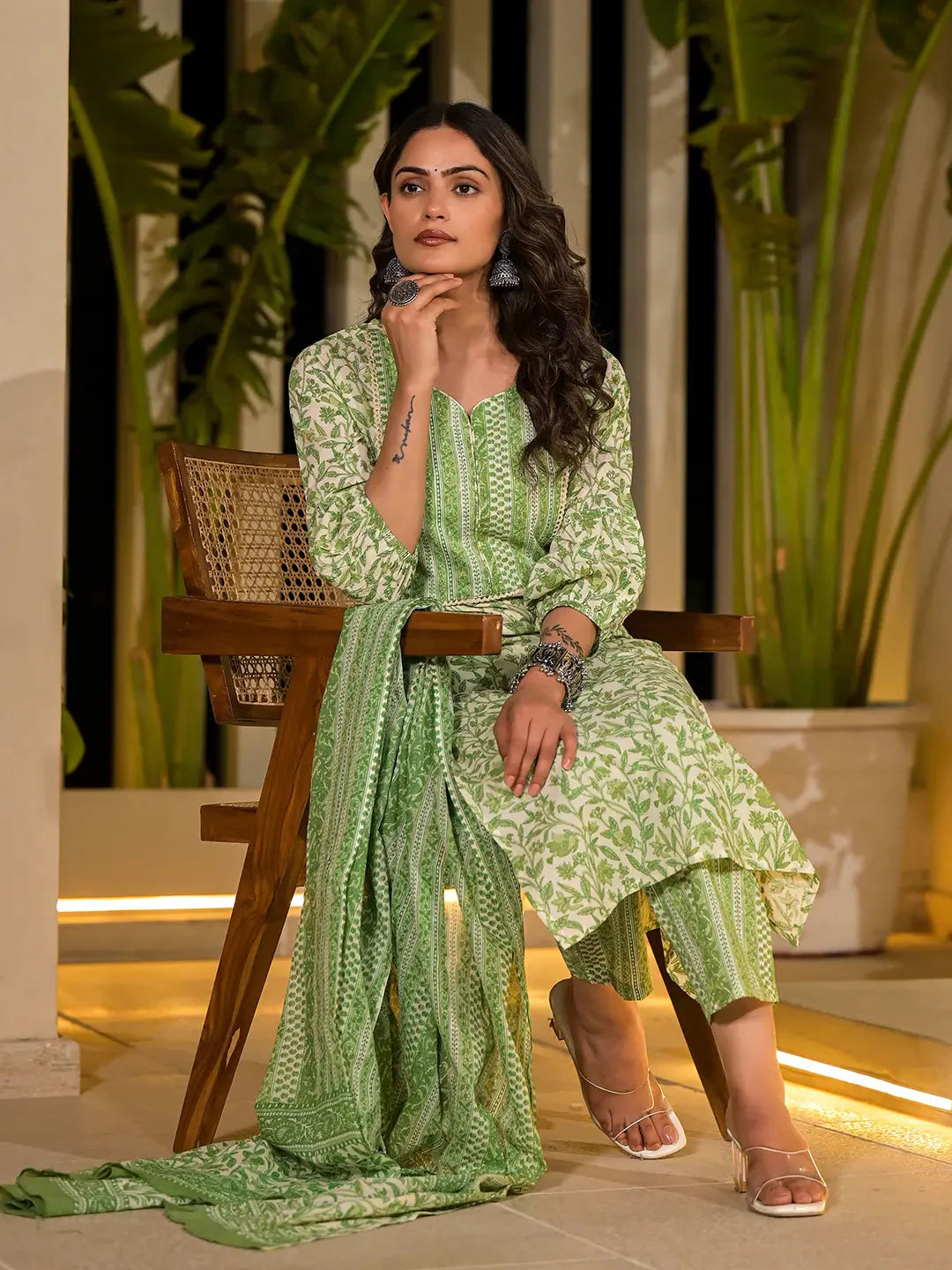 Green-Cotton-Leaf-Print-Piping-On-Yoke-3-Piece-Kurta-Set