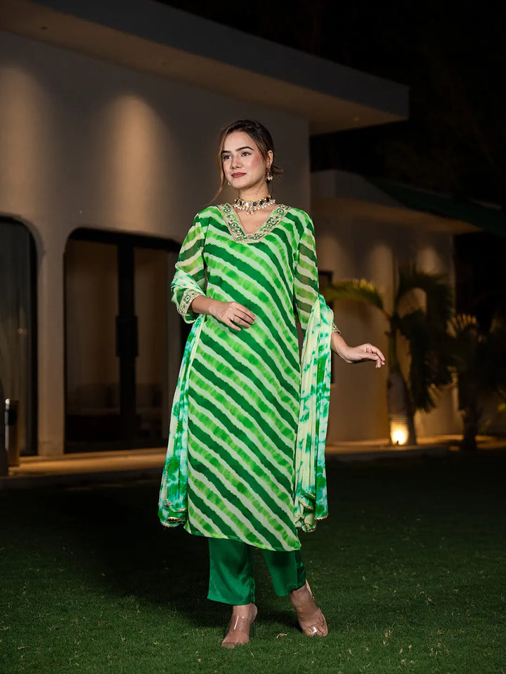 Green-Poly-Georgette-Leheriya-Print-3-Piece-Kurta-Set