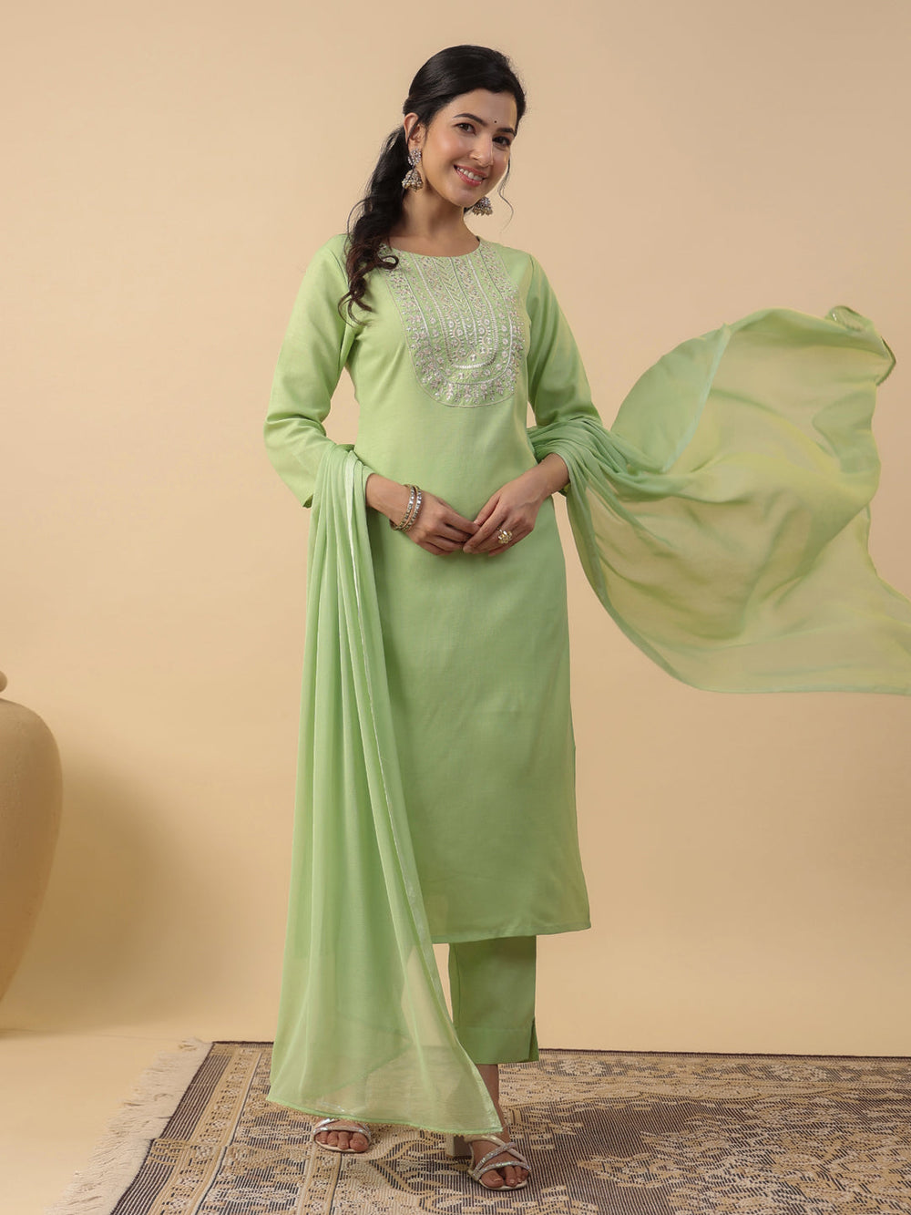 Green-Magics-Slub-Straight-3-Piece-Kurta-Set